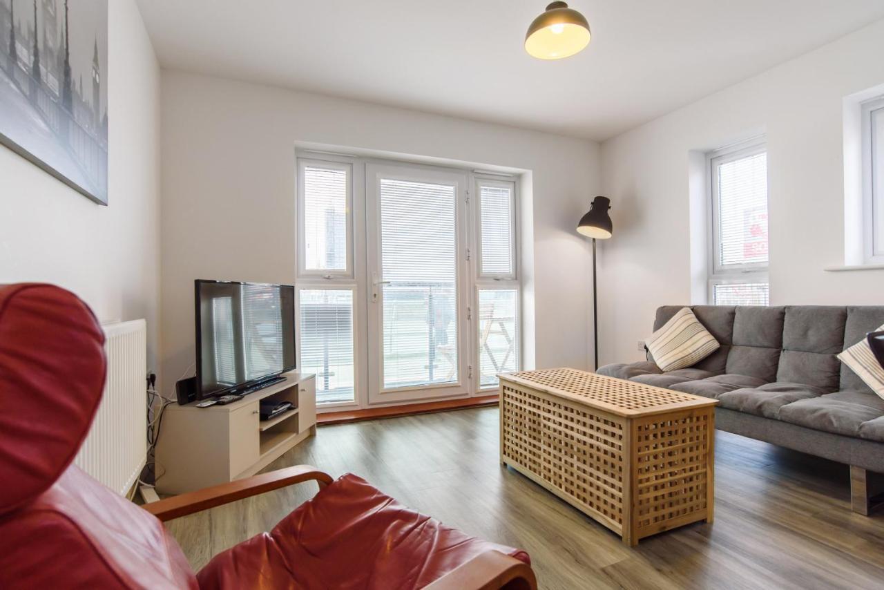 Appartamento Raphael Retreat Newport  Esterno foto
