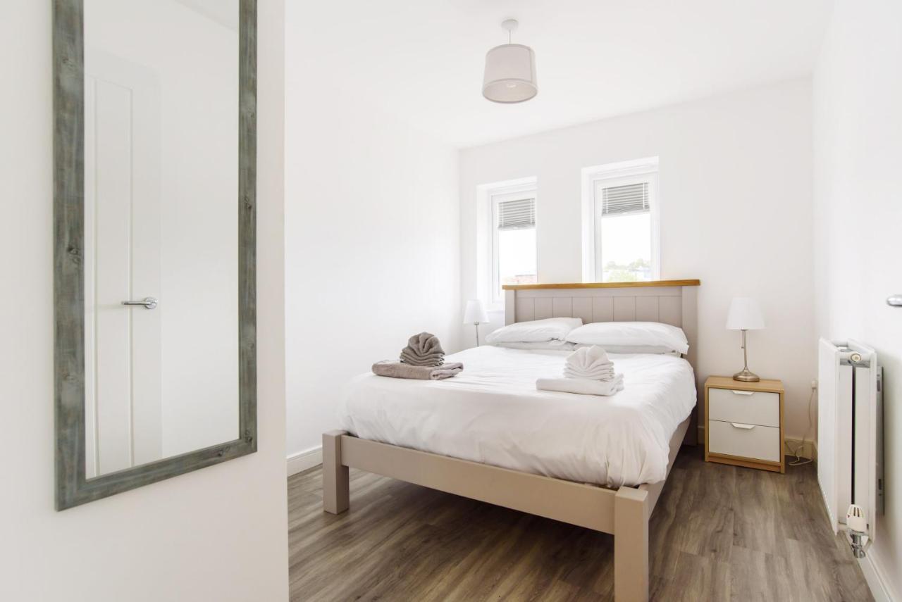 Appartamento Raphael Retreat Newport  Esterno foto