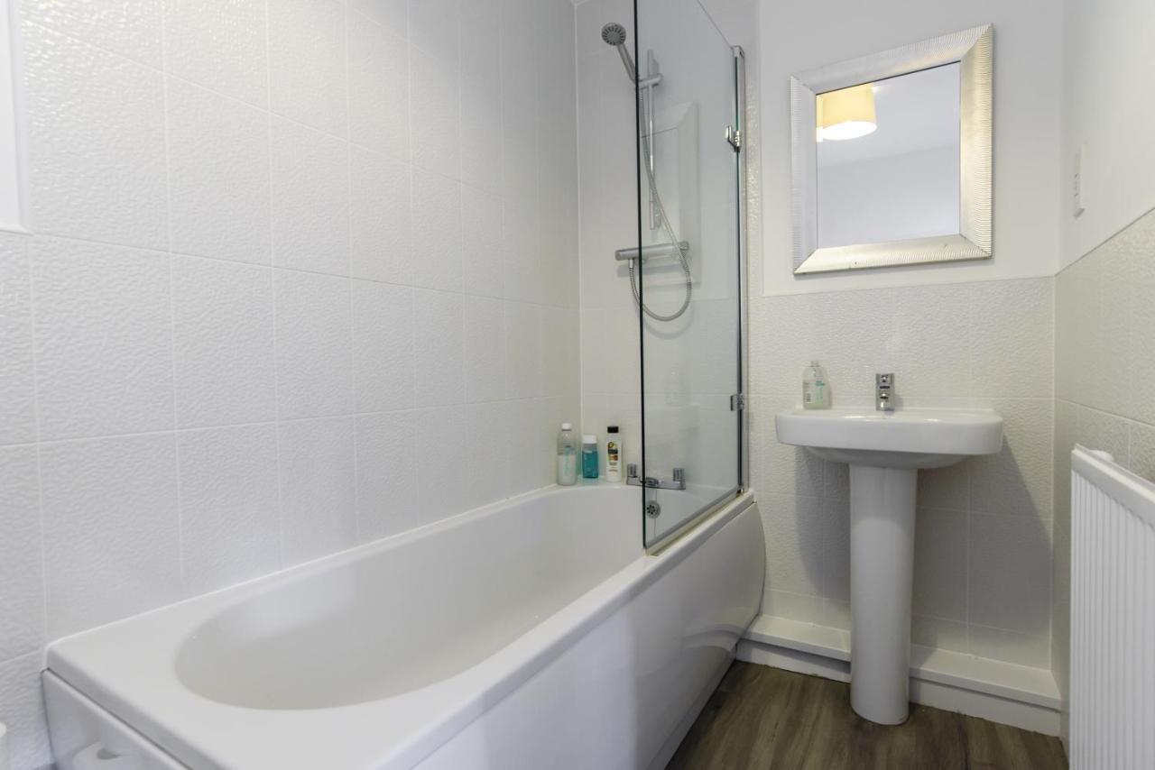 Appartamento Raphael Retreat Newport  Esterno foto